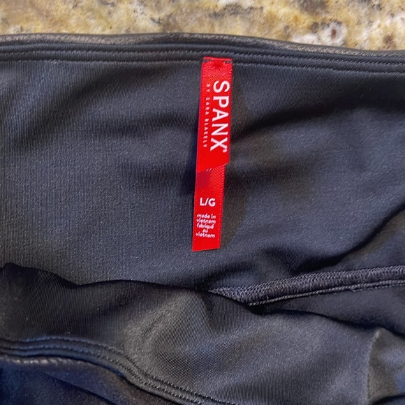 Spanx Large faux leather black with white stripe leggings - Picture 2 of 4